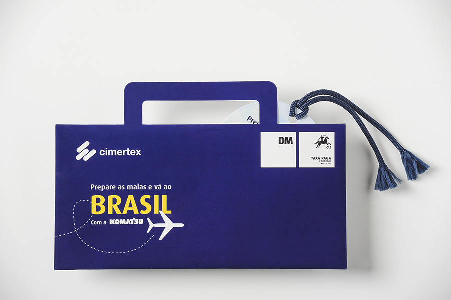 <p>Campanha promocional da Komatsu<br />
com sorteio de&nbsp;viajem ao Brasil.</p>
